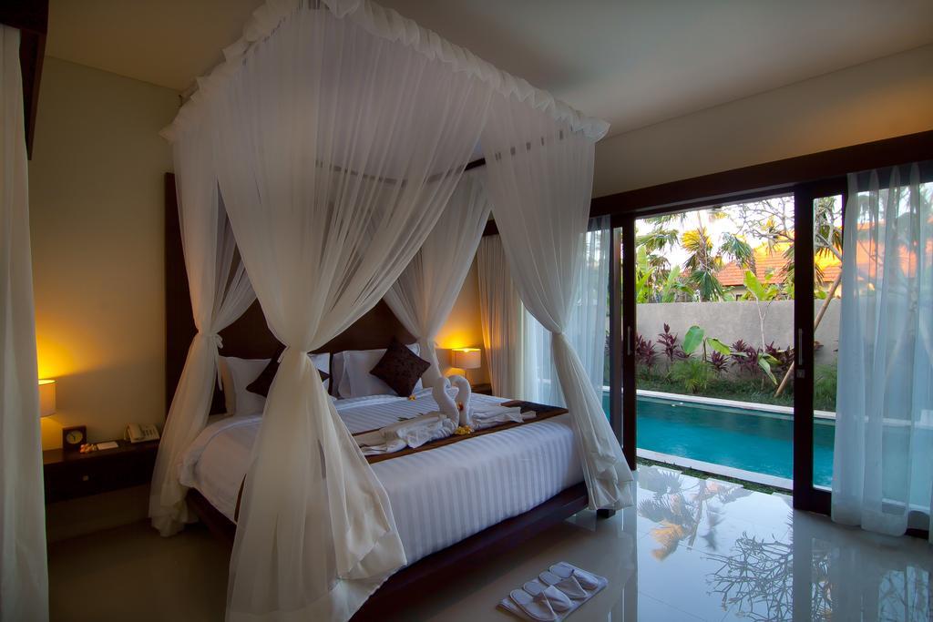 The Awan Villas - Chse Certified Семиняк Екстериор снимка