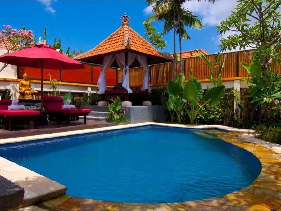The Awan Villas - Chse Certified Семиняк Екстериор снимка